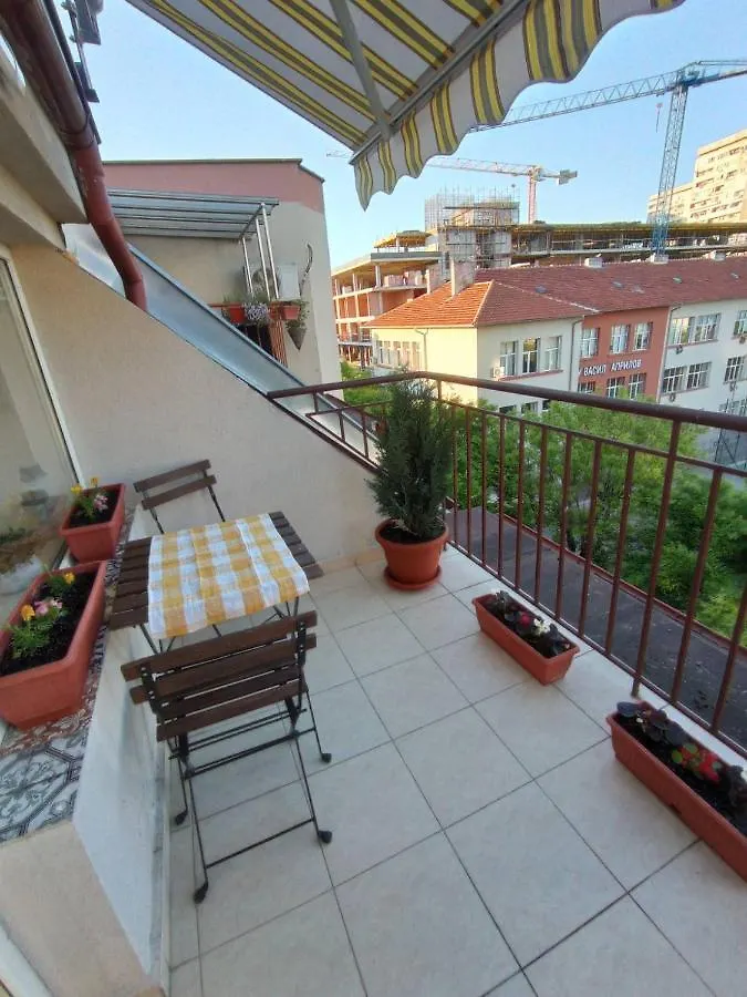 Studio San Stefano Бургас